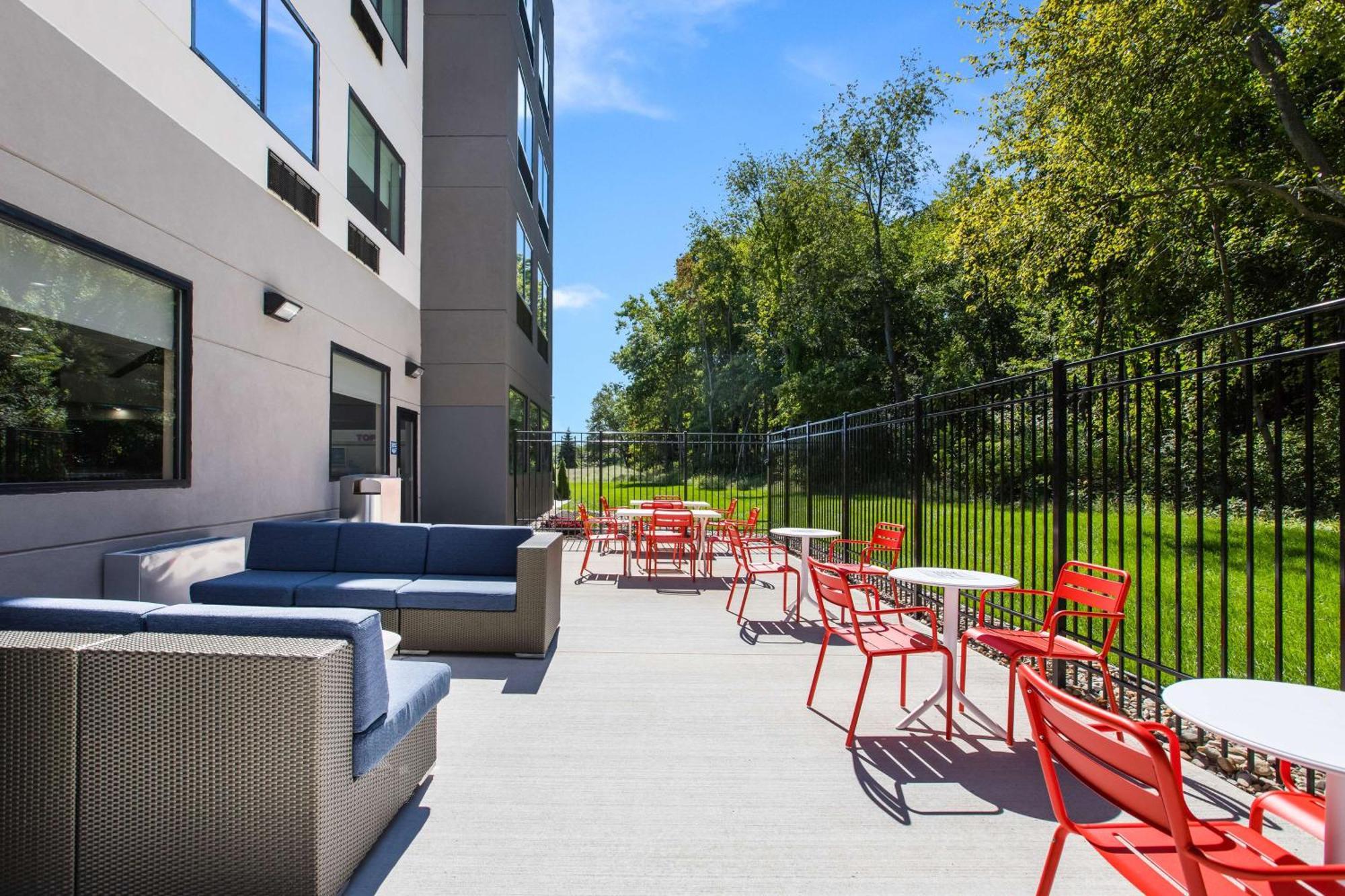 Hotel Tru By Hilton Saint Joseph Stevensville Exterior foto